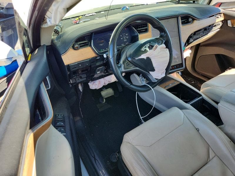 2018 TESLA MODEL X 8