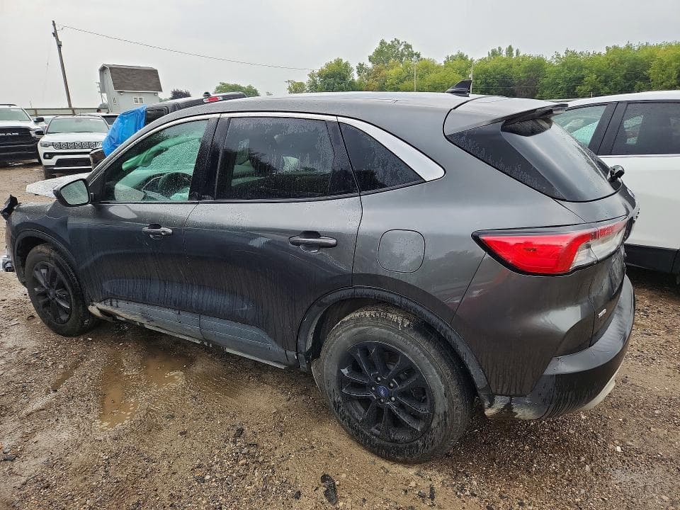 2020 FORD ESCAPE SE 2