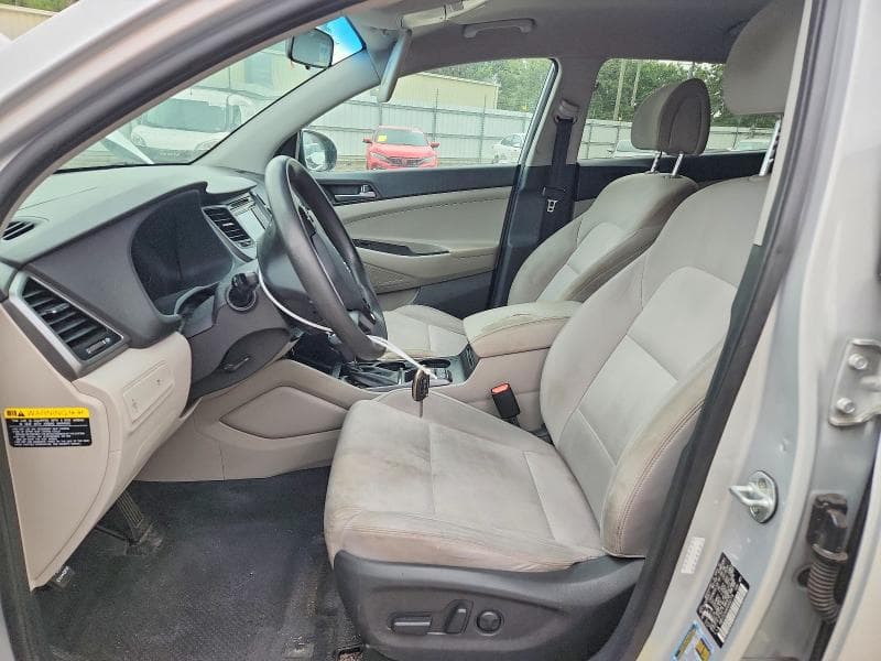 2017 HYUNDAI TUCSON SE 7