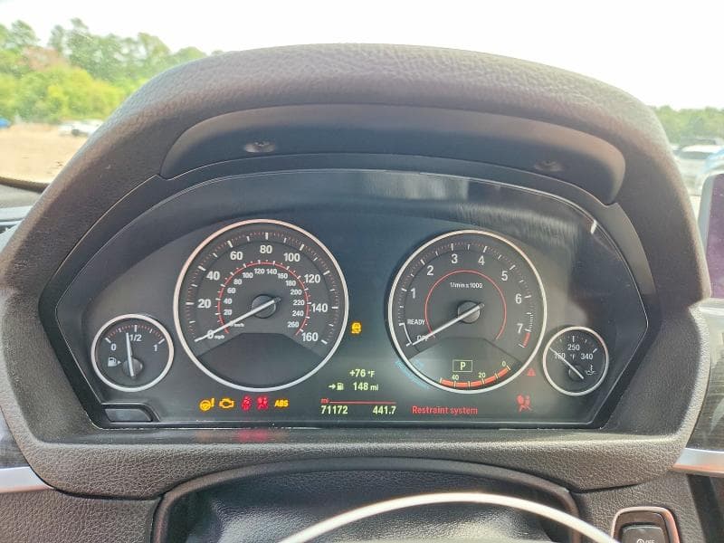 2018 BMW 330 XI 9
