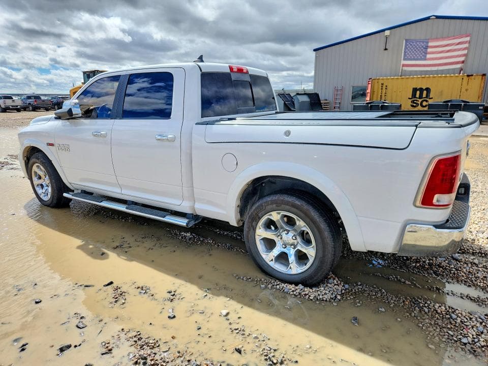2018 RAM 1500 LARAMIE 2