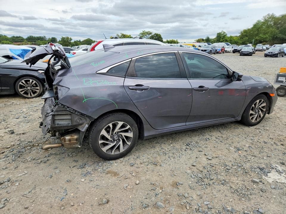 2018 HONDA CIVIC EX 3