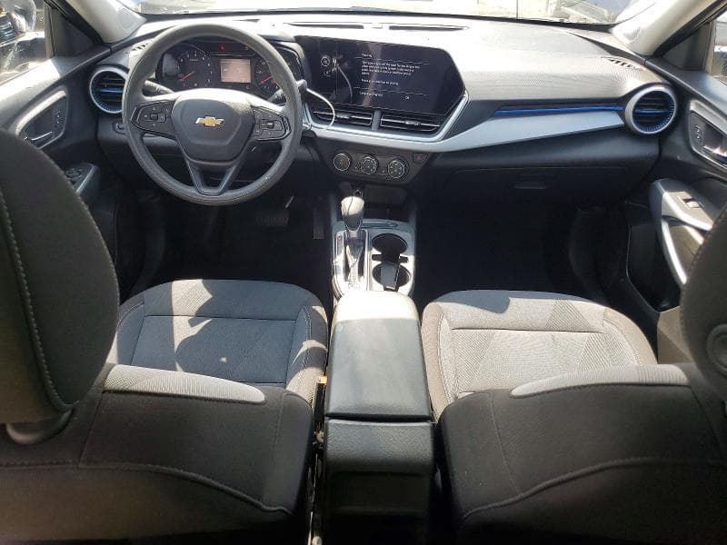 2024 CHEVROLET TRAX LS 8