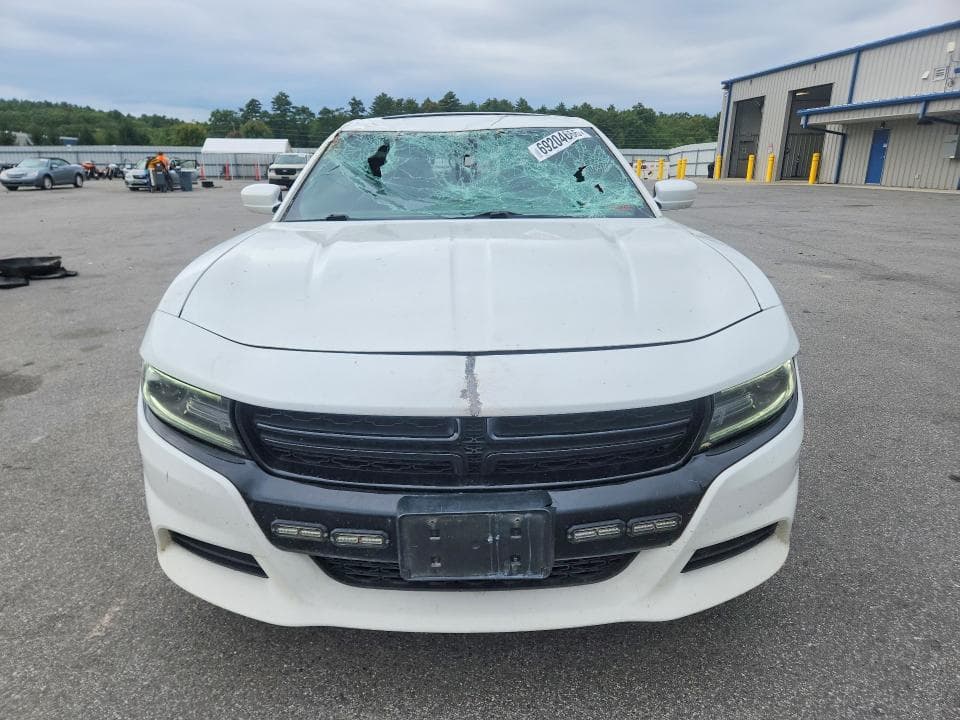 2019 DODGE CHARGER SXT 5