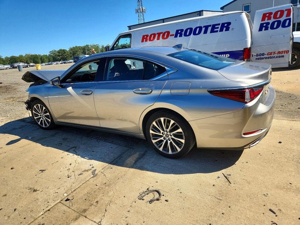 2020 LEXUS ES 350 2