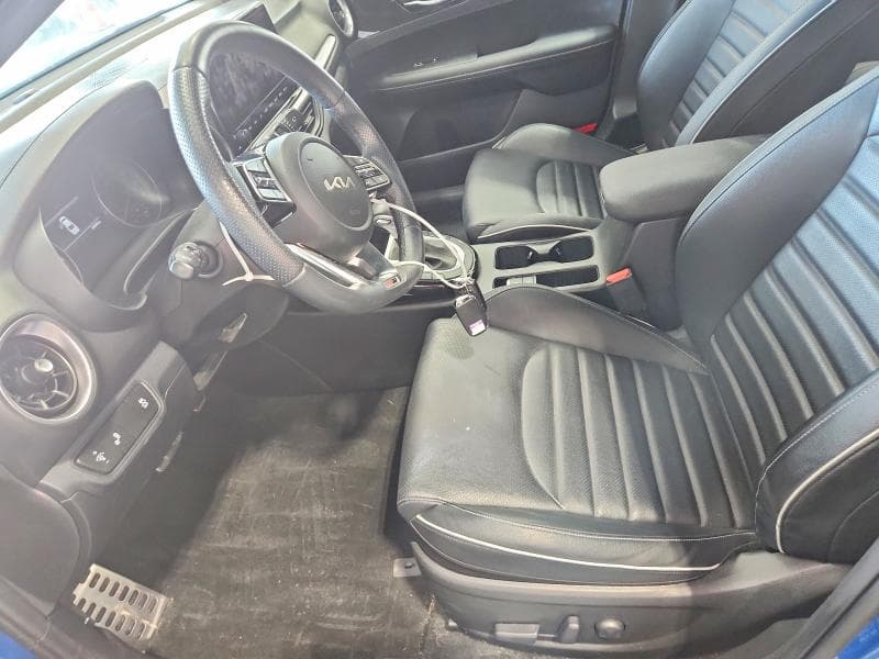 2023 KIA FORTE GT LINE 7