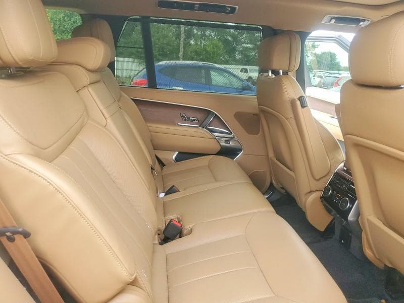 2024 LAND ROVER RANGE ROVER SE 10