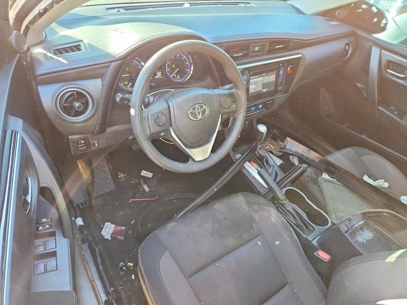 2019 TOYOTA COROLLA LE 8