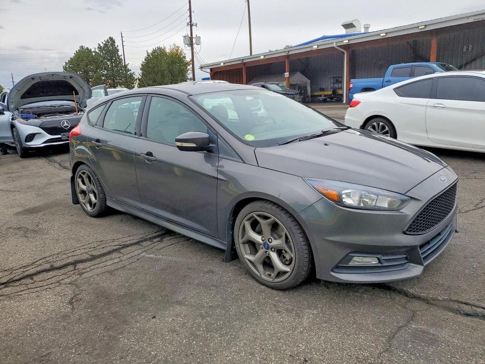 2018 FORD FOCUS ST 4