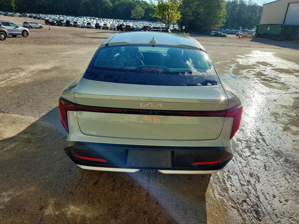 2026 KIA K4 LXS 6