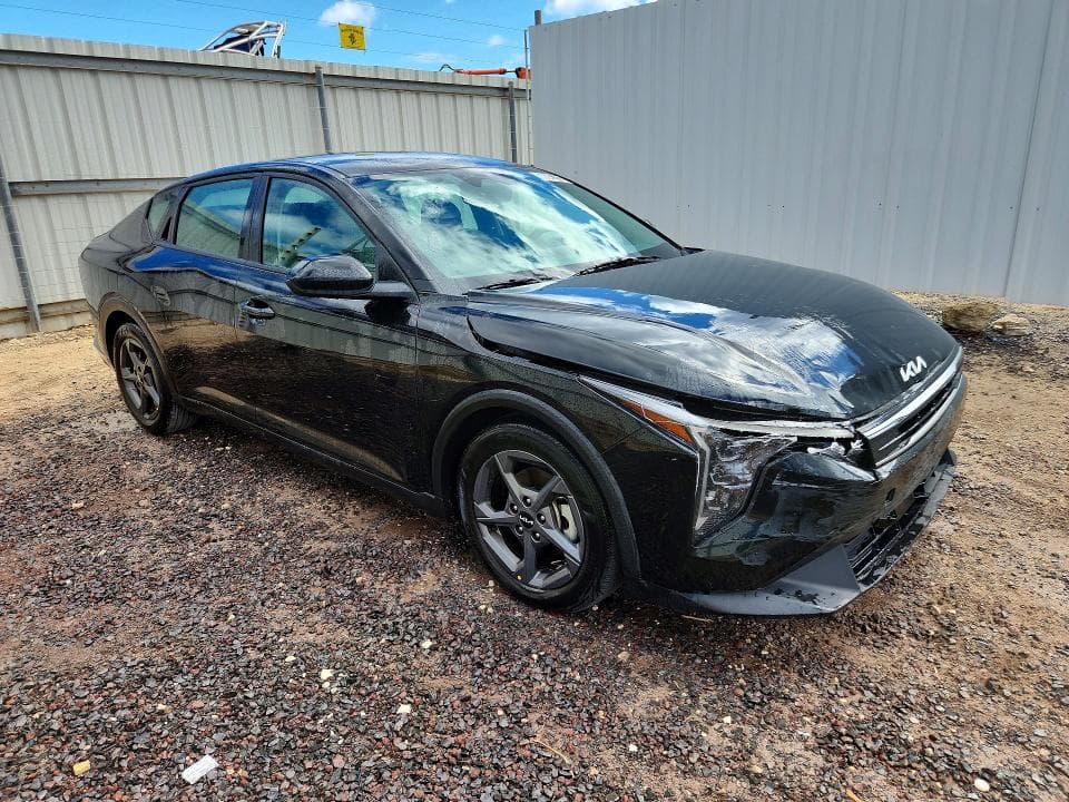 2025 KIA K4 LXS 4