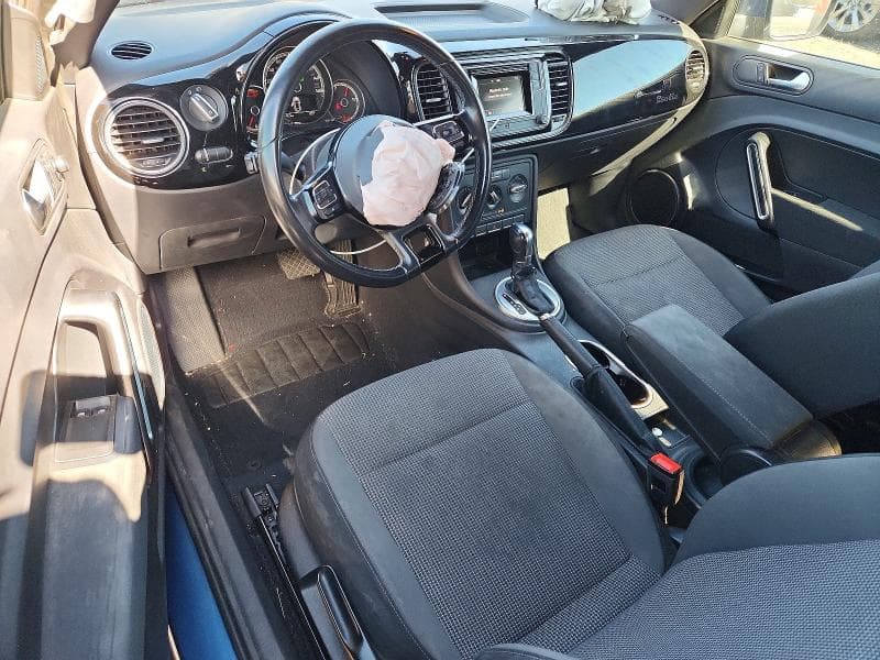 2019 VOLKSWAGEN BEETLE S 8