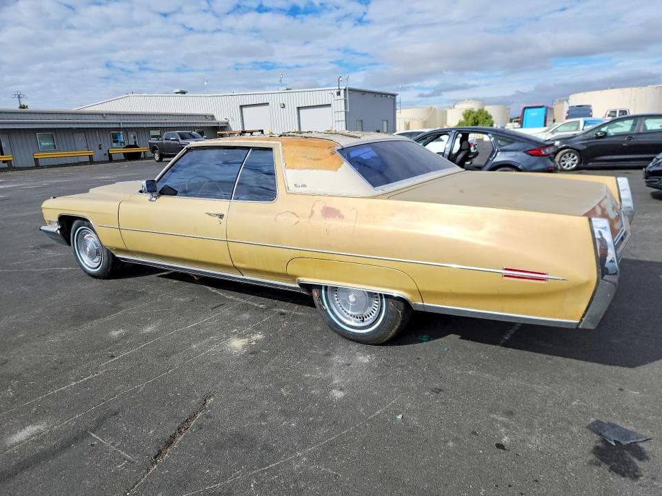 1972 CADILLAC DEVILLE 2