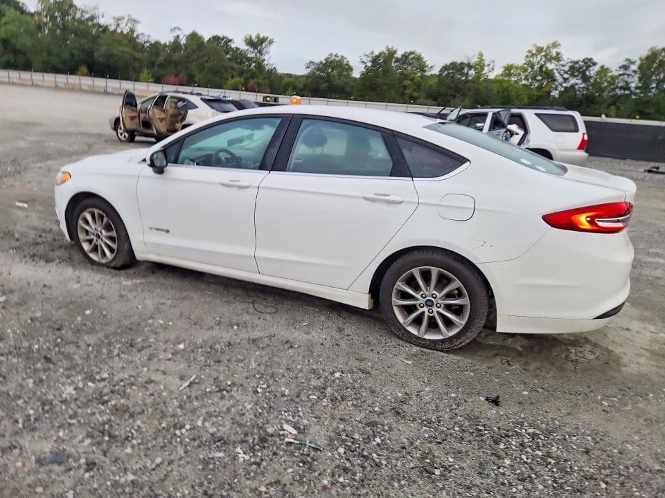 2017 FORD FUSION SE HYBRID 2