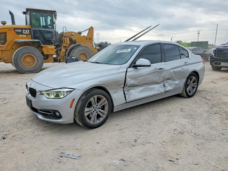 2018 BMW 330 - 1