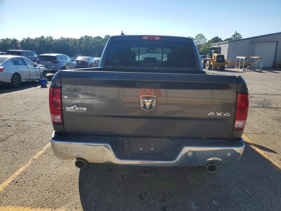 2018 RAM 1500 SLT 6