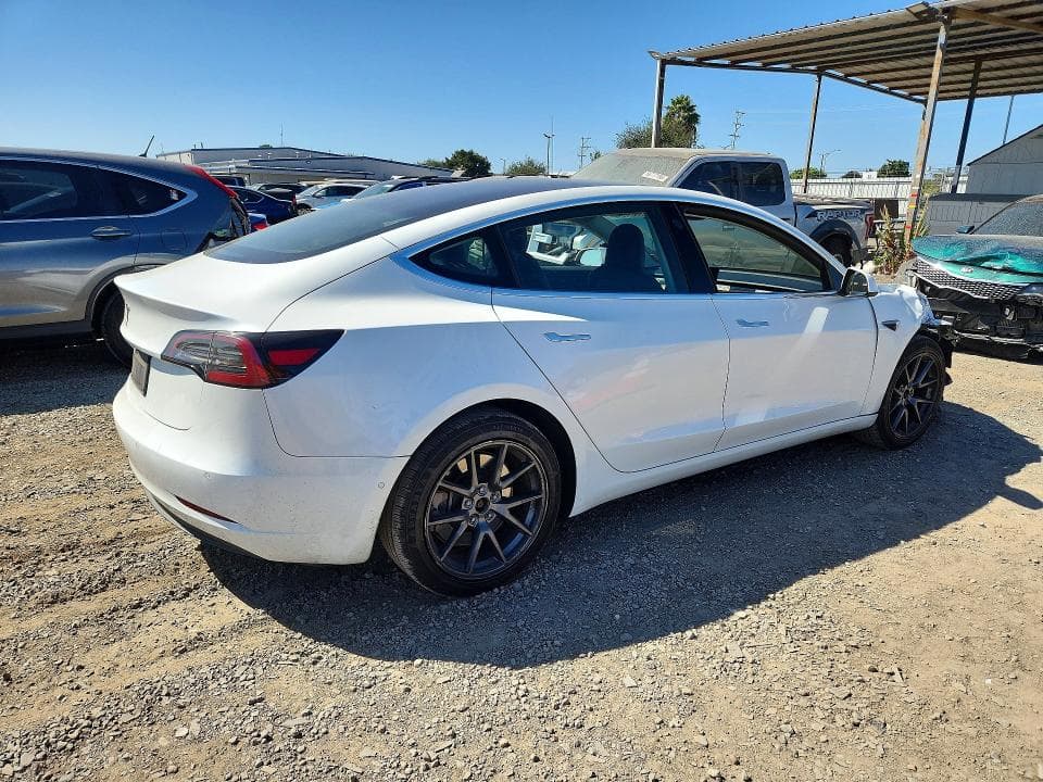 2019 TESLA MODEL 3 3