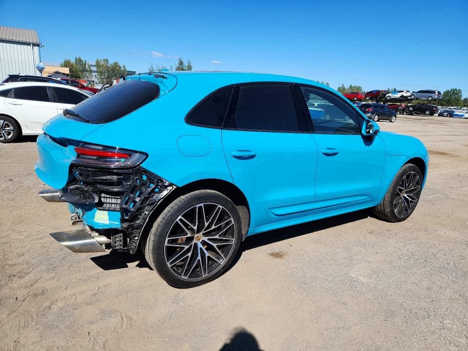 2022 PORSCHE MACAN 3