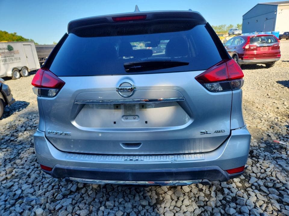 2017 NISSAN ROGUE SL 6