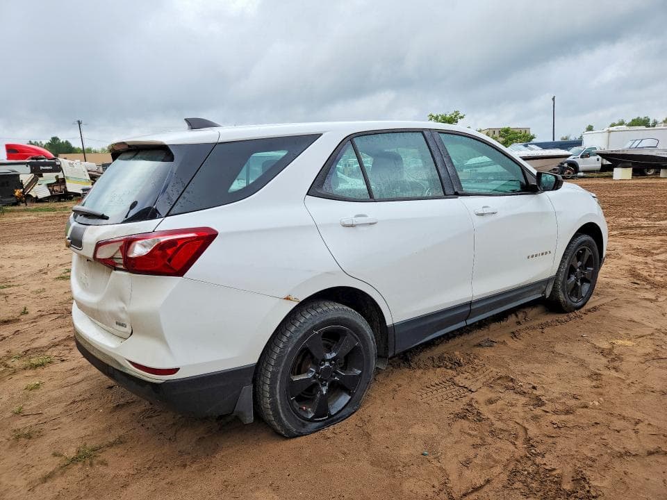 2018 CHEVROLET EQUINOX LS 3