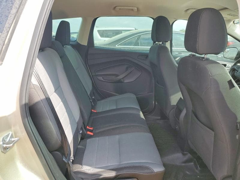 2017 FORD ESCAPE S 10