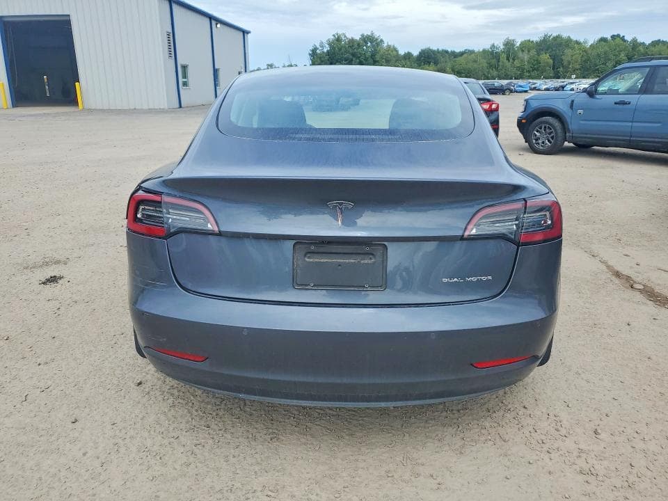 2021 TESLA MODEL 3 6
