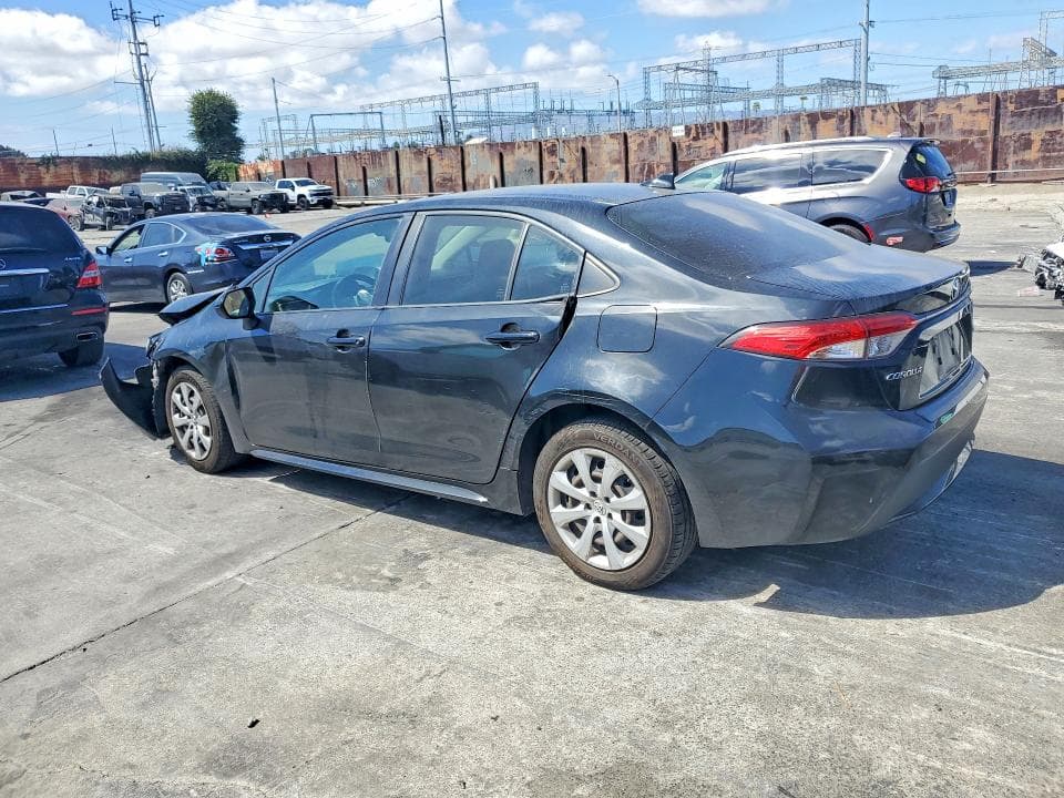 2022 TOYOTA COROLLA LE 2