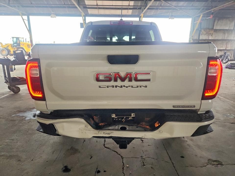 2026 GMC CANYON ELEVATION 6