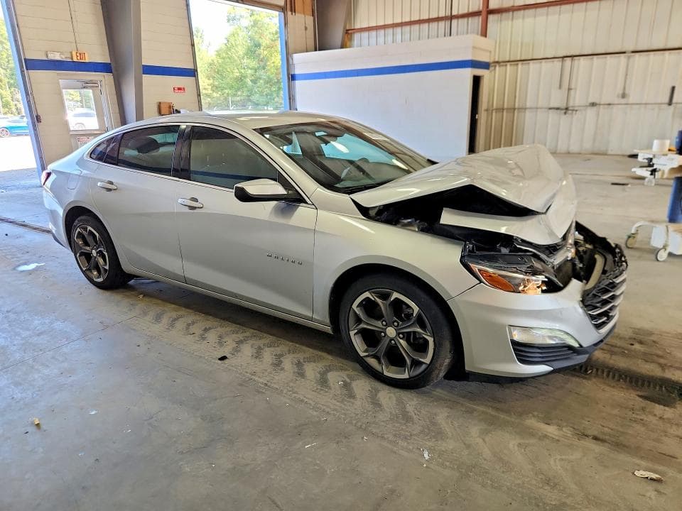 2021 CHEVROLET MALIBU LT 4
