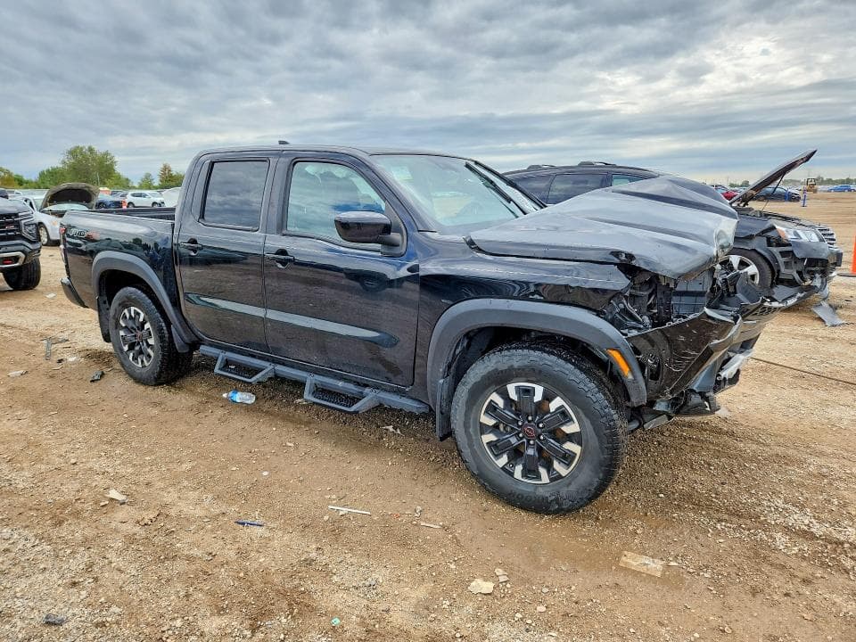 2022 NISSAN FRONTIER PRO-4X 4