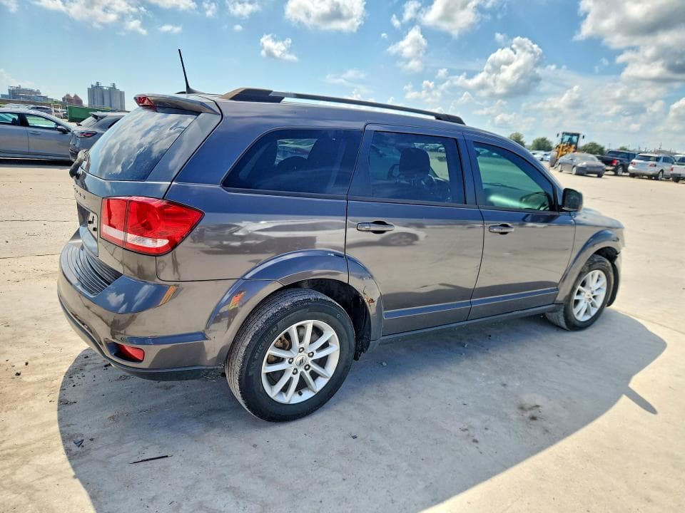 2018 DODGE JOURNEY SXT 3