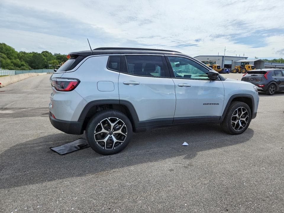 2025 JEEP COMPASS LIMITED 3