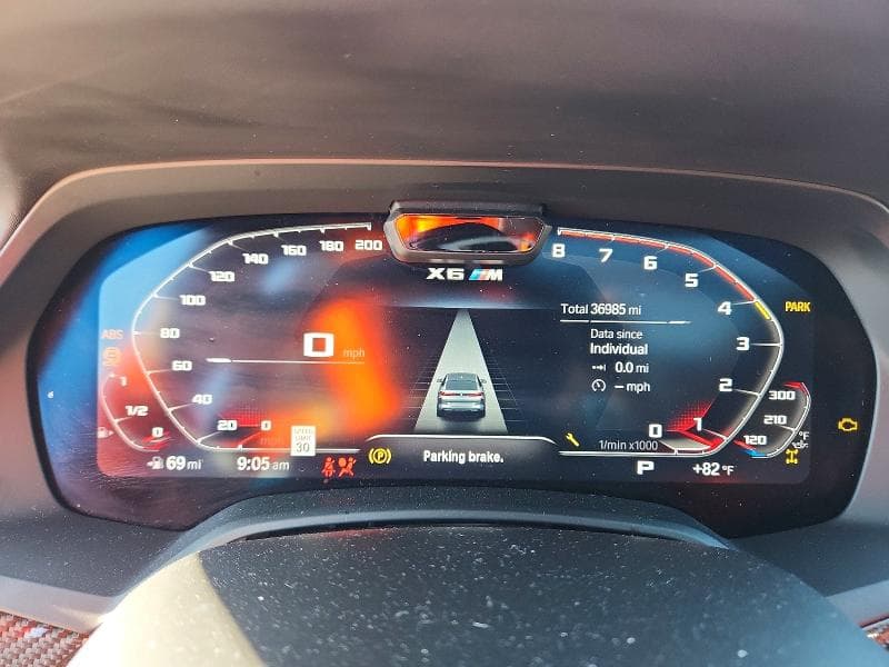 2021 BMW X6 M 9