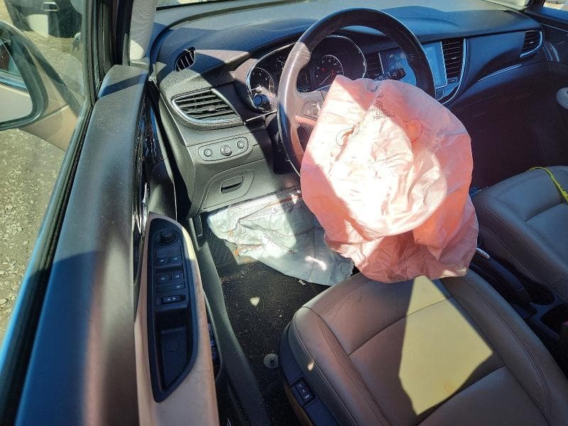 2018 BUICK ENCORE ESSENCE 8
