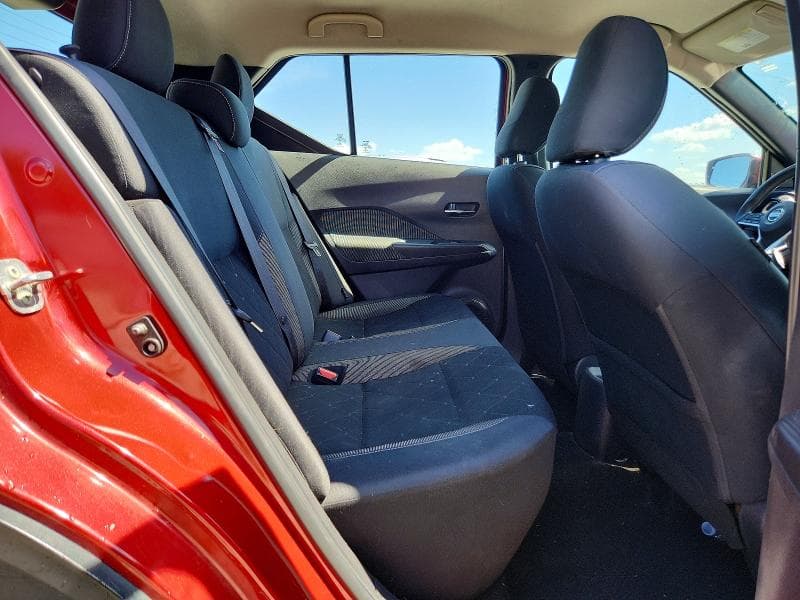 2020 NISSAN KICKS SV 11