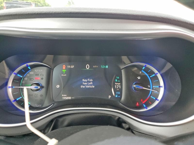 2018 CHRYSLER PACIFICA HYBRID LIMITED 9