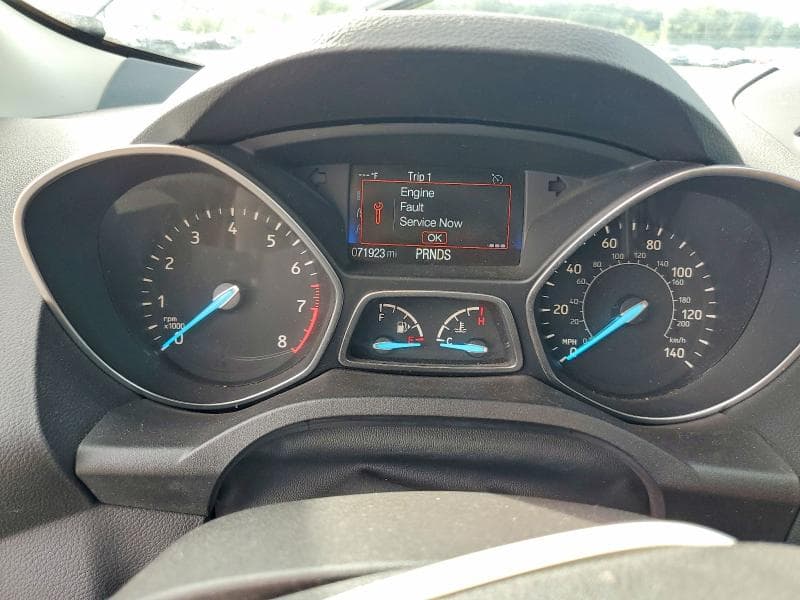 2017 FORD ESCAPE SE 9