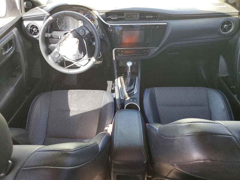 2018 TOYOTA COROLLA SE 8