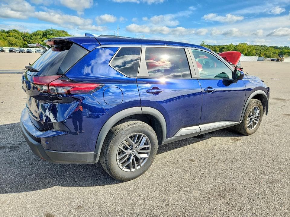 2026 NISSAN ROGUE SV 3