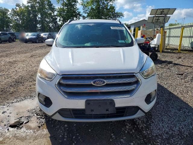 2017 FORD ESCAPE SE 5
