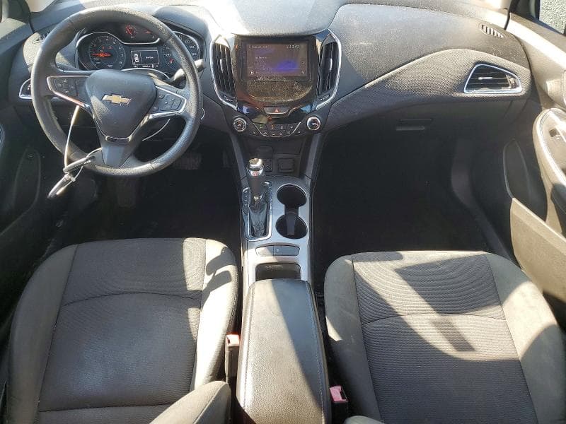 2017 CHEVROLET CRUZE LT 8