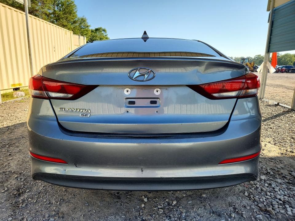 2017 HYUNDAI ELANTRA SE 6