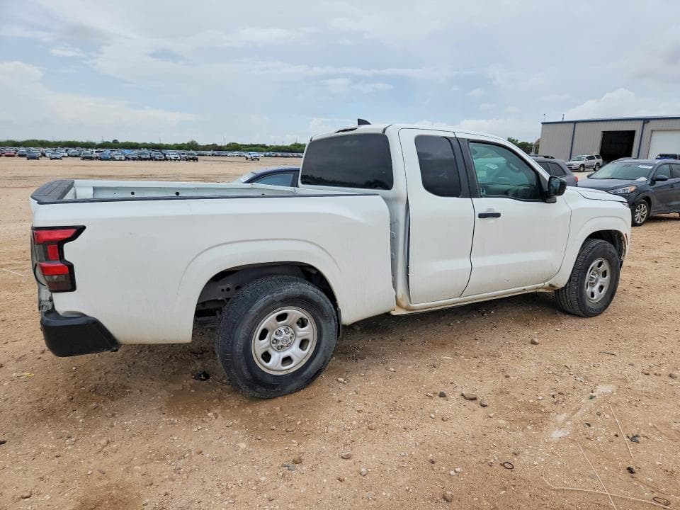 2023 NISSAN FRONTIER S 3