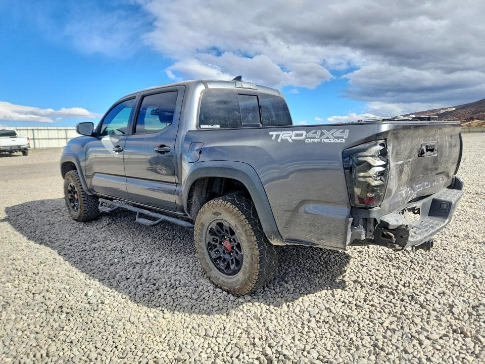 2017 TOYOTA TACOMA TRD OFF-ROAD 2