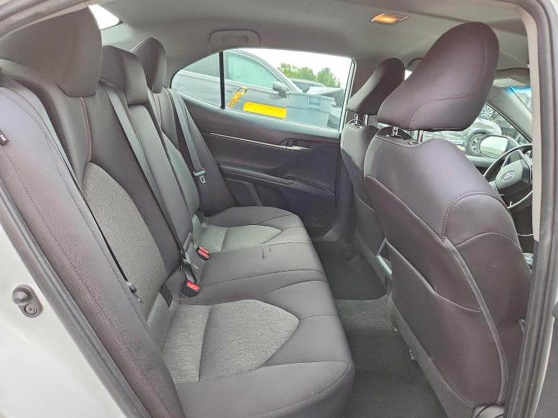 2020 TOYOTA CAMRY LE 10