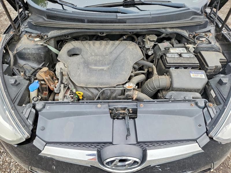 2017 HYUNDAI VELOSTER VALUE EDITION 11
