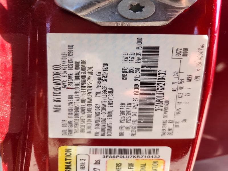 2019 FORD FUSION SE 12