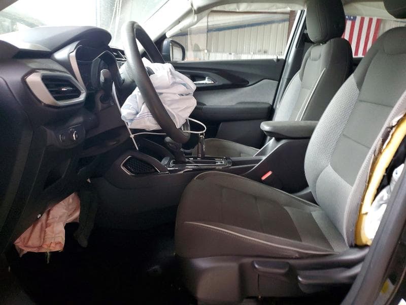 2021 CHEVROLET TRAILBLAZER LS 7