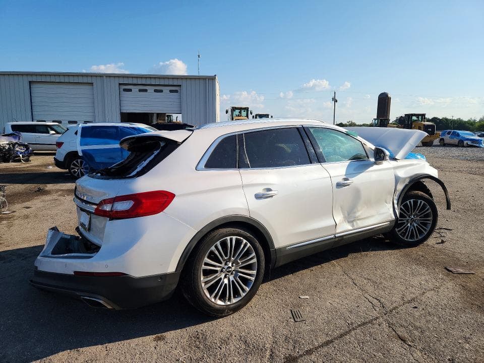 2017 LINCOLN MKX RESERVE 3