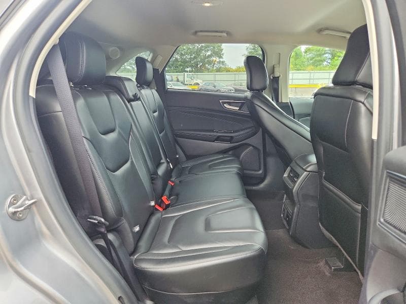 2020 FORD EDGE TITANIUM 11